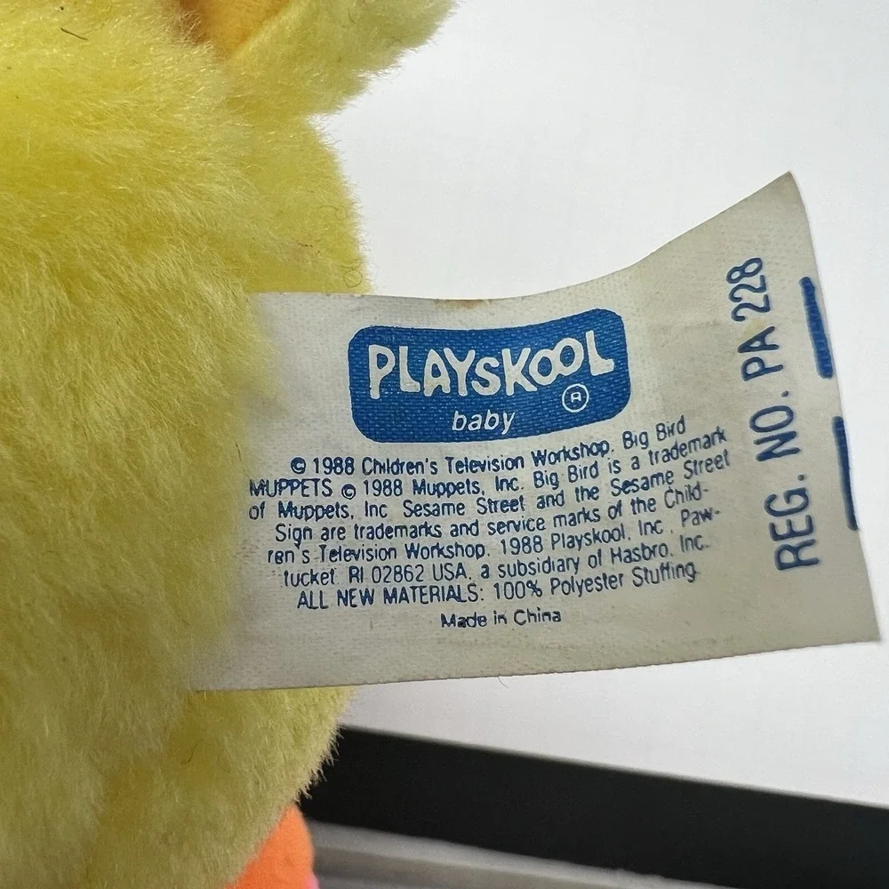 Playskool Sesame Street Big Bird Baby Sensory Rattle Plush Toy 1988 Vintage 8